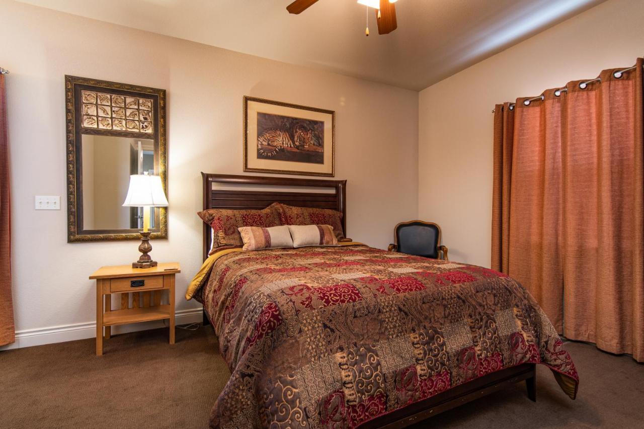 Two Bedroom Villa In The Heart Of Branson! Exterior photo